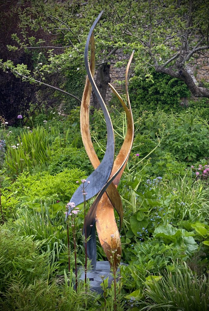 EMERGENCE SCULPTURE - Image 5